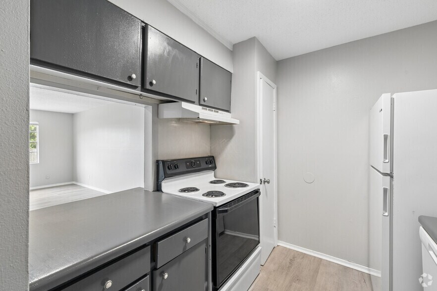 More Photos Of 6601 Old Shell Rd, Mobile Apartments For Sale