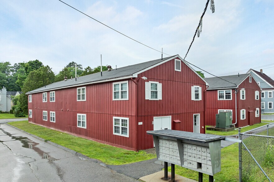 More Photos Of 4 Williams St, Lancaster Apartments For Sale