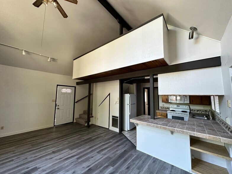 More Photos Of 26305 Delano Dr, Idyllwild-Pine Cove Apartments For Sale