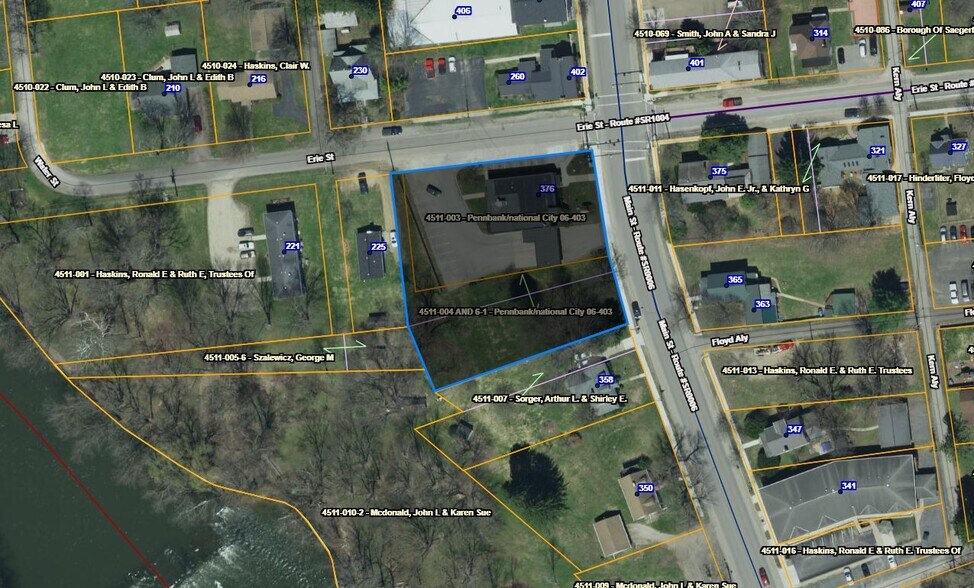 More Photos Of 376 Main St, Saegertown Bank For Sale