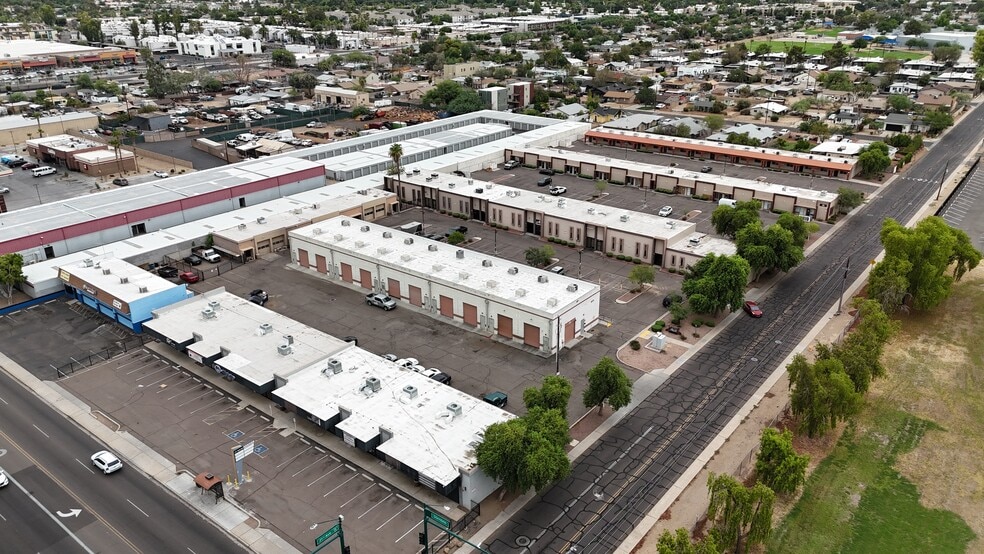 More Photos Of 6801-6857 N 21st Ave, Phoenix Storefront For Lease
