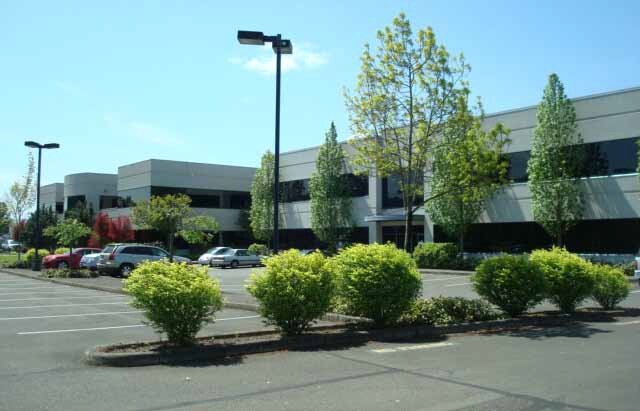 More Photos Of 91302 N Coburg Industrial Way, Eugene Light Distribution For Lease