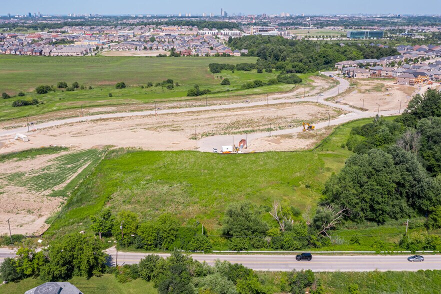 More Photos Of 8273 Heritage Rd, Brampton Land For Sale