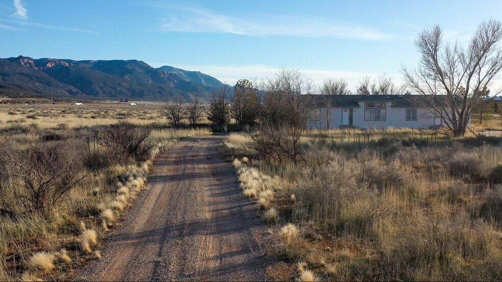 More Photos Of 5561 W 3600 S, Cedar City Specialty For Sale