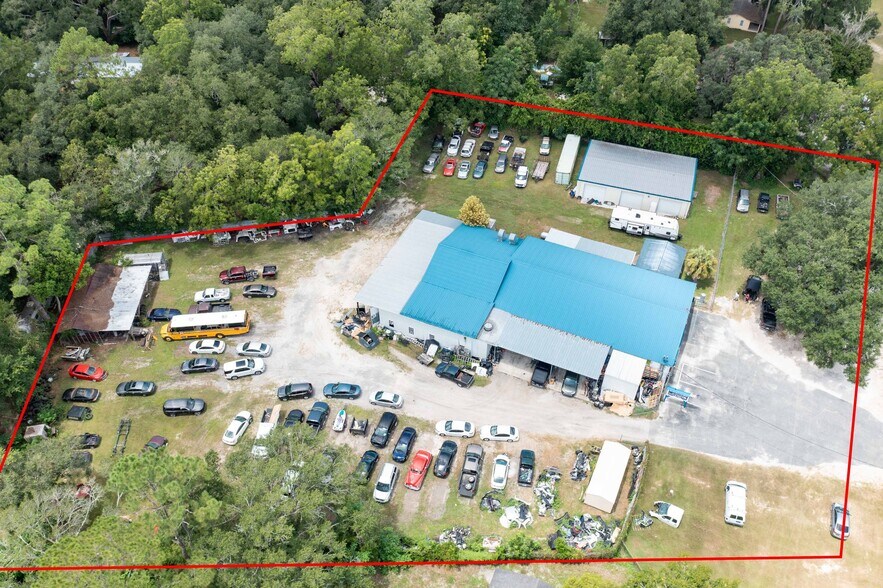 More Photos Of 13508 US HWY 90, Live Oak Industrial For Sale