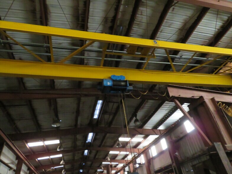 More Photos Of 9202 Lambright Rd, Houston Warehouse For Sale