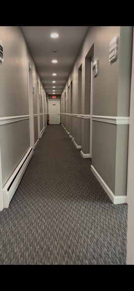 More Photos Of 23 Diamond Spring Rd, Denville Storefront Retail Office For Lease