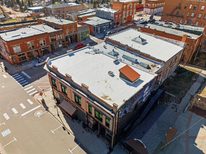 More Photos Of 301 Victor Ave, Victor Hotel For Sale