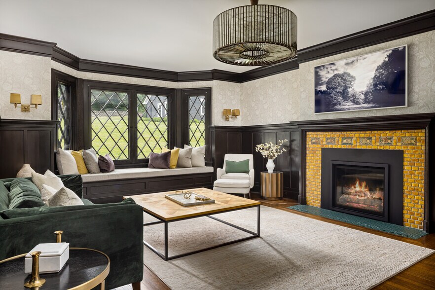 More Photos Of 9 Chambers Rd, West Park Lodge Meeting Hall For Sale