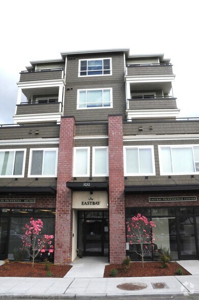 More Photos Of 3232 15th Ave W, Seattle Apartments For Sale