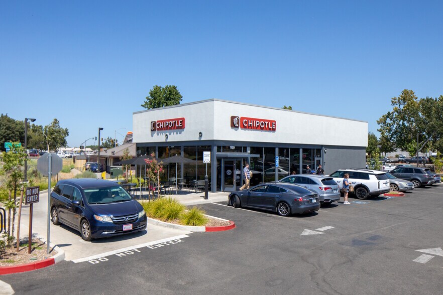 Primary Photo Of 1150 N Beale Rd, Marysville Restaurant For Sale