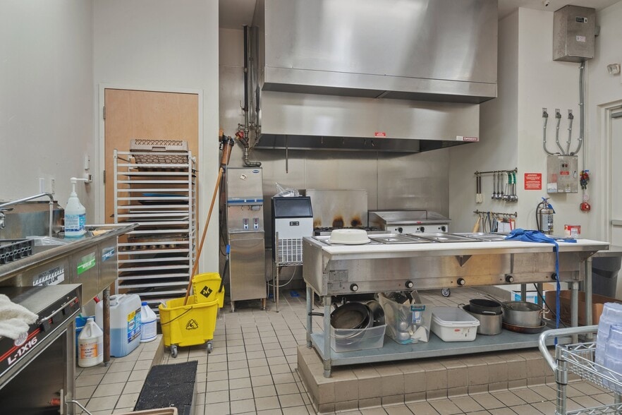 More Photos Of 311 NE 4th Ave, Crystal River Healthcare For Lease