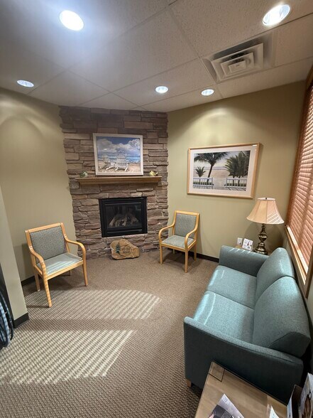 More Photos Of 1550 Watertower Pl, East Lansing Office For Sale