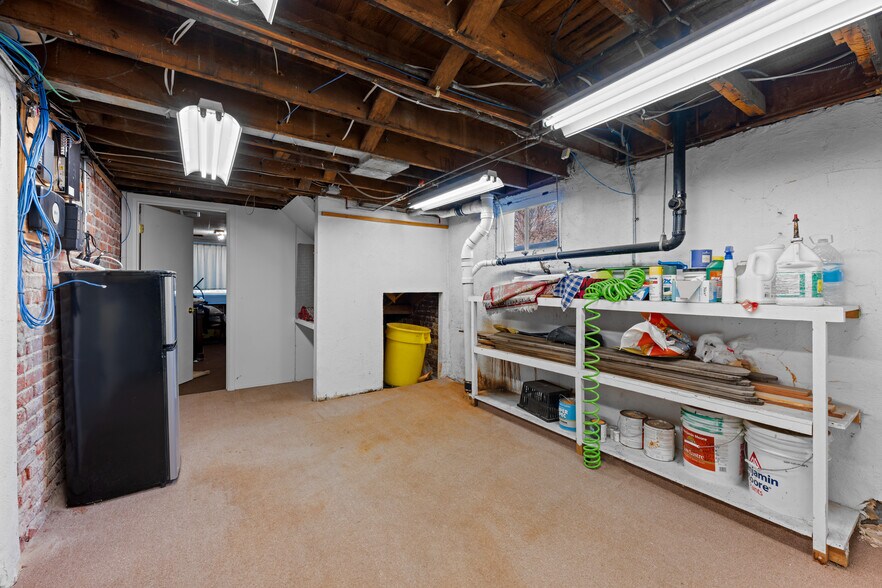 More Photos Of 562 N Ogden St, Denver Office For Sale