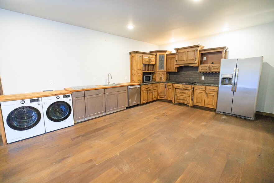 More Photos Of , Bloomington Unknown For Sale