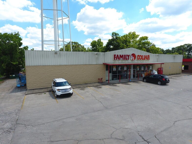 Primary Photo Of 501 W 4th St, DeQuincy Freestanding For Lease