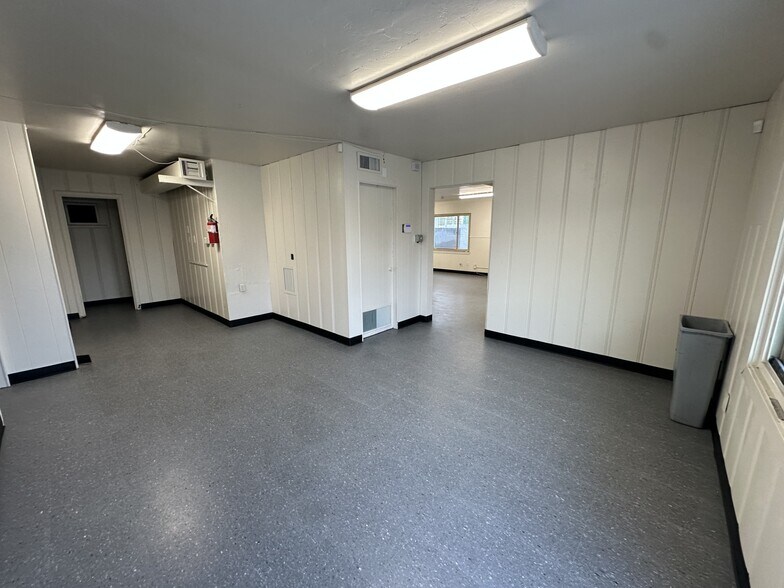 More Photos Of 1535 S 10th St, San Jose Warehouse For Lease