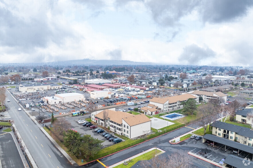 More Photos Of 465 N Arthur St, Kennewick Apartments For Sale