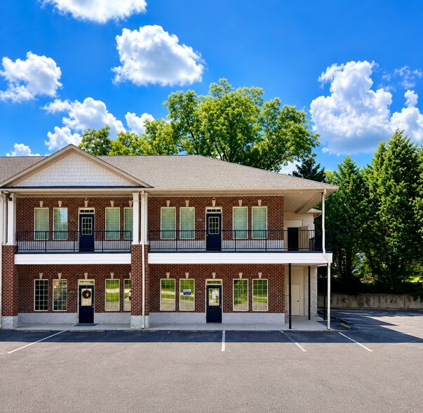 More Photos Of 4209 Oakwood Rd, Oakwood Office For Sale