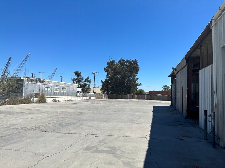 More Photos Of 396 E Compton Blvd, Gardena Land For Lease