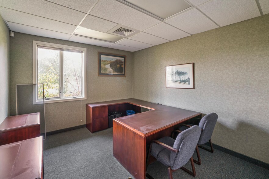 More Photos Of 614 Union Rd, Vineland Office For Sale