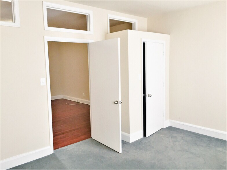 More Photos Of 525 N Charles St, Baltimore Apartments For Sale