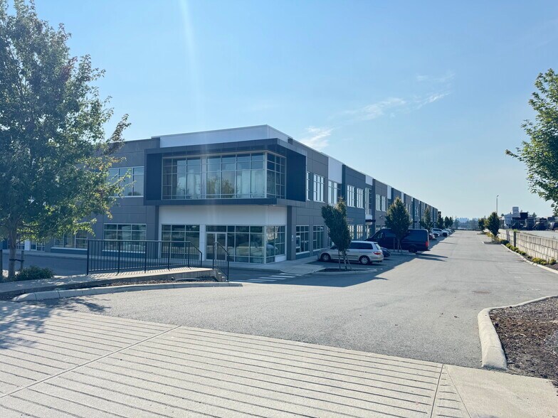 More Photos Of 1891 Foy St, Abbotsford Warehouse For Lease