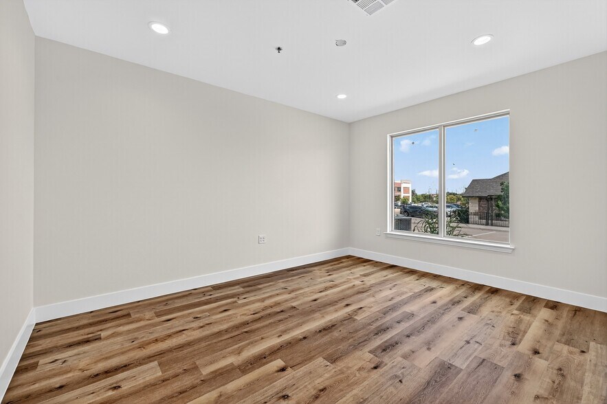 More Photos Of 7950 Preston Rd, Frisco Medical For Lease