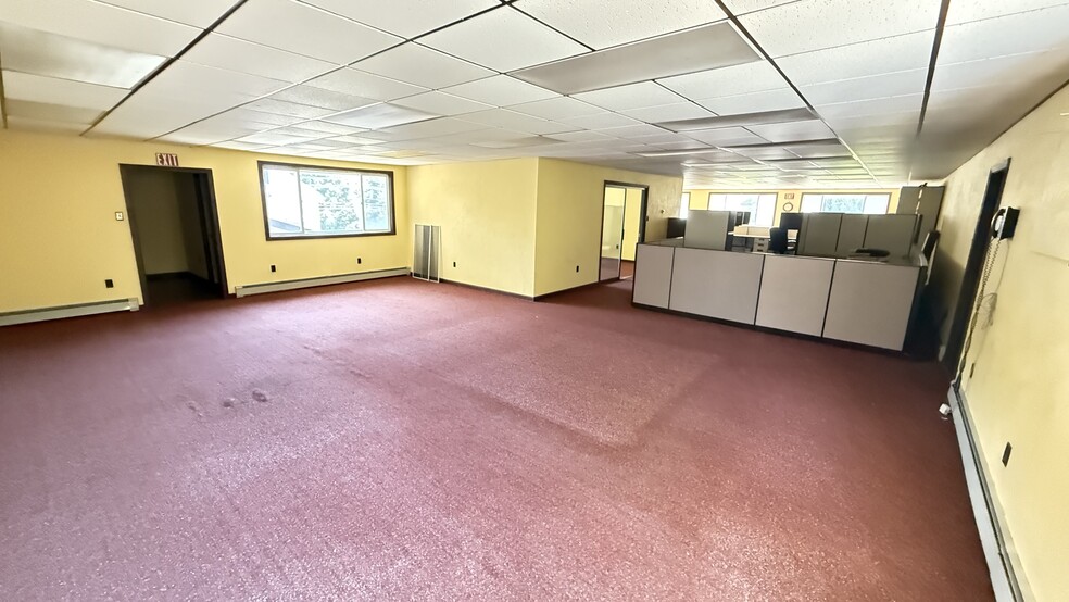 More Photos Of 148 Marlboro Rd, Southborough Industrial For Sale
