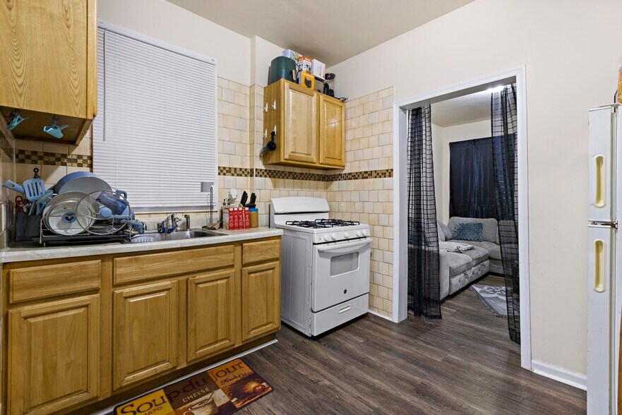 More Photos Of 65 Martin Luther King Dr, Jersey City Apartments For Sale