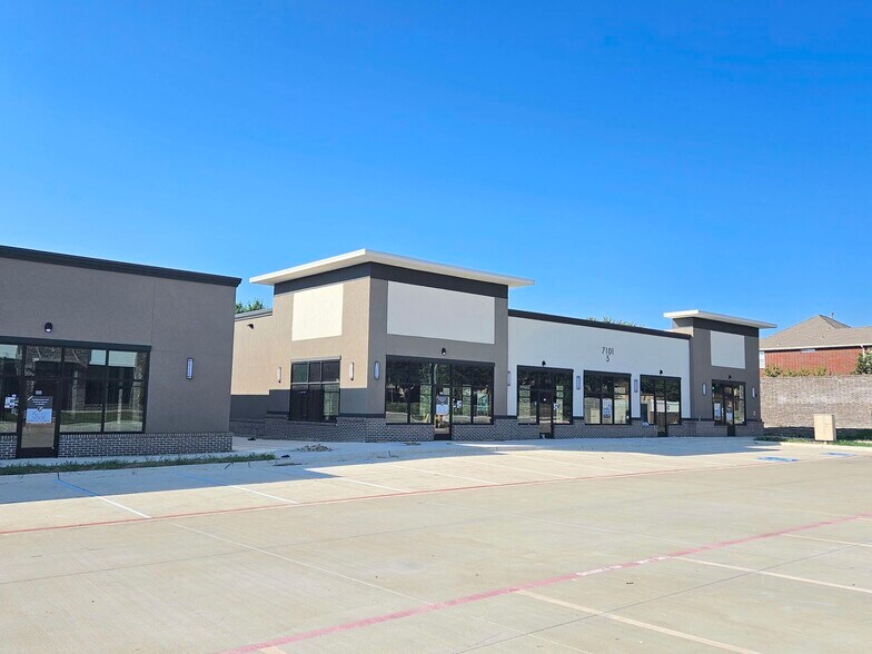 More Photos Of 7101 Custer Rd, Frisco Unknown For Lease