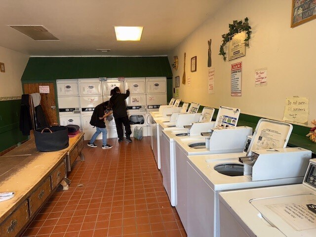 More Photos Of 58581 371, Anza Auto Repair For Sale