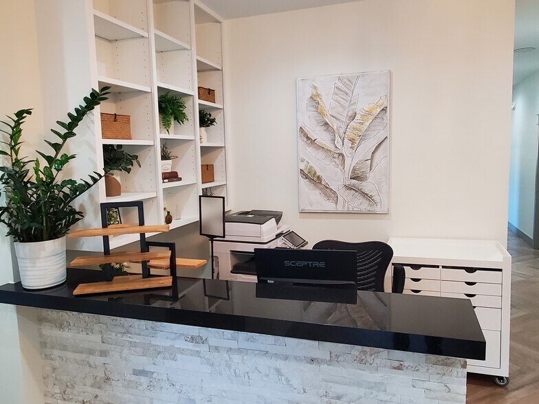 More Photos Of 322 E Main St, League City Medical For Lease