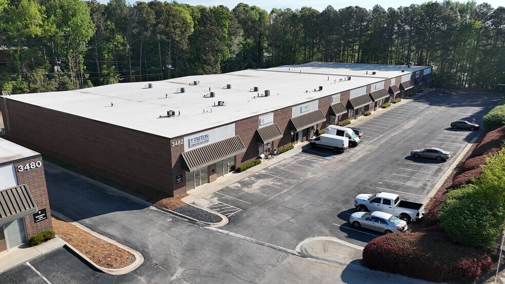More Photos Of 3480 Oakcliff Rd, Doraville Unknown For Lease