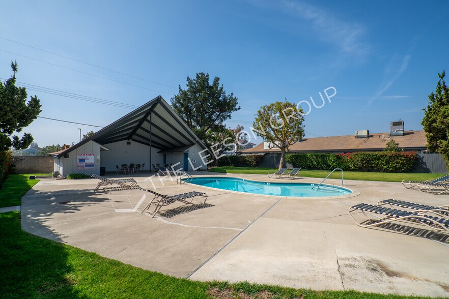 More Photos Of 12341 Lewis St, Garden Grove Apartments For Sale