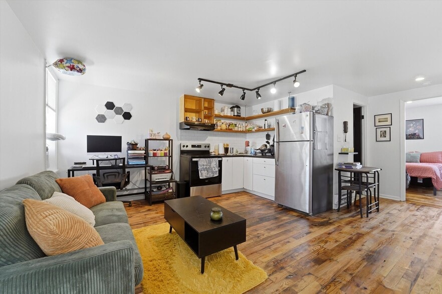 More Photos Of , Philadelphia Multifamily For Sale