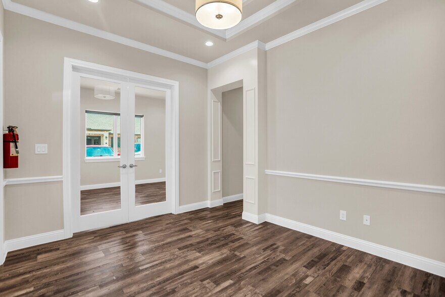 More Photos Of 2601 Little Elm Pky, Little Elm Medical For Sale