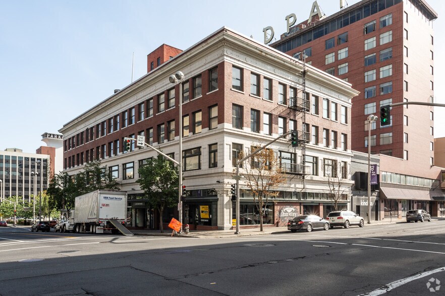 More Photos Of 7 S Howard St, Spokane Apartments For Lease