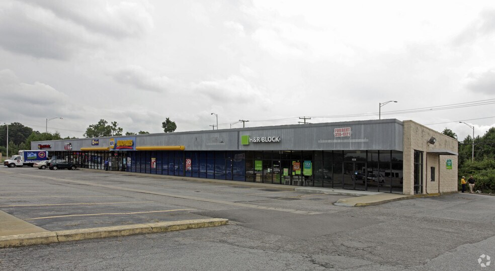 More Photos Of 2001 S Military Hwy, Chesapeake Storefront For Lease