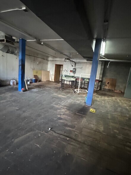 More Photos Of 200-206 E 2nd Ave, San Mateo Freestanding For Lease