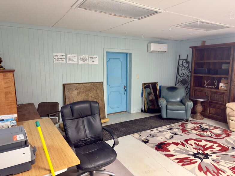 More Photos Of 2952 Westfield Rd, Gulf Breeze Industrial For Sale