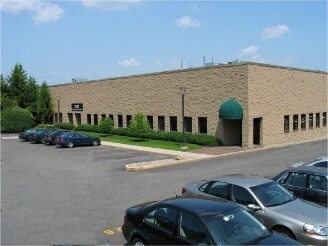 More Photos Of 4 Pearl Ct, Allendale Manufacturing For Sale