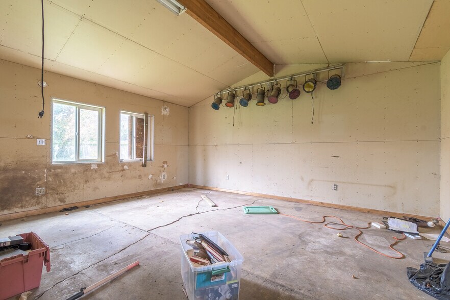 More Photos Of 478 E 32nd Ave, Eugene Apartments For Sale