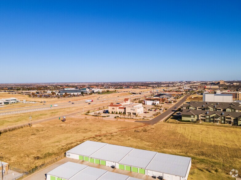 More Photos Of 6200 W Memorial Rd, Oklahoma City General Retail For Lease