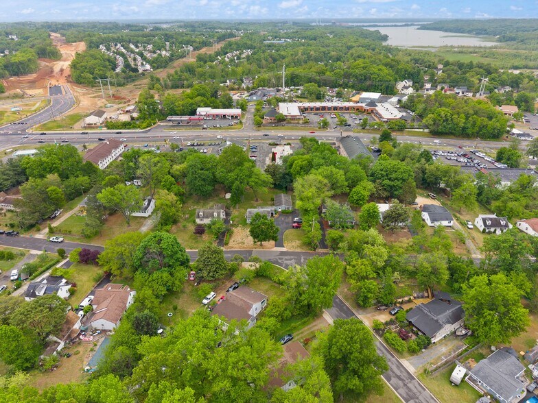 More Photos Of 17423 Wilson St, Dumfries Multifamily For Sale