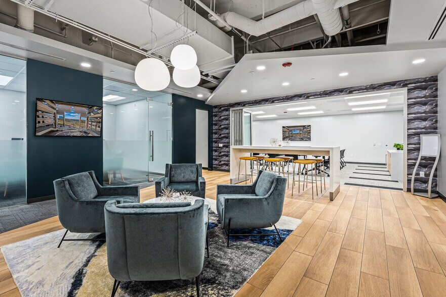 More Photos Of 6312 S Fiddlers Green Cir, Greenwood Village Office For Lease