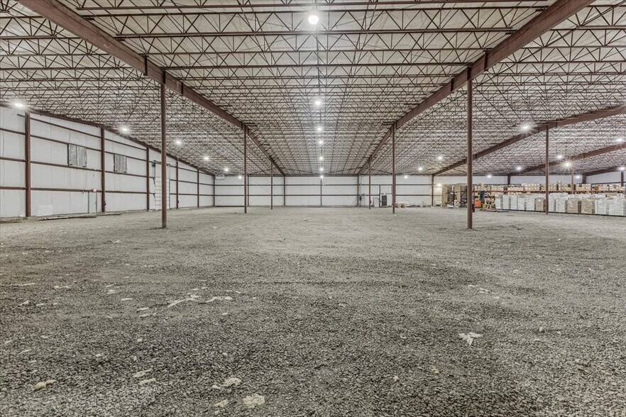 More Photos Of 241 Industrial Park Rd, Mountain City Warehouse For Sale
