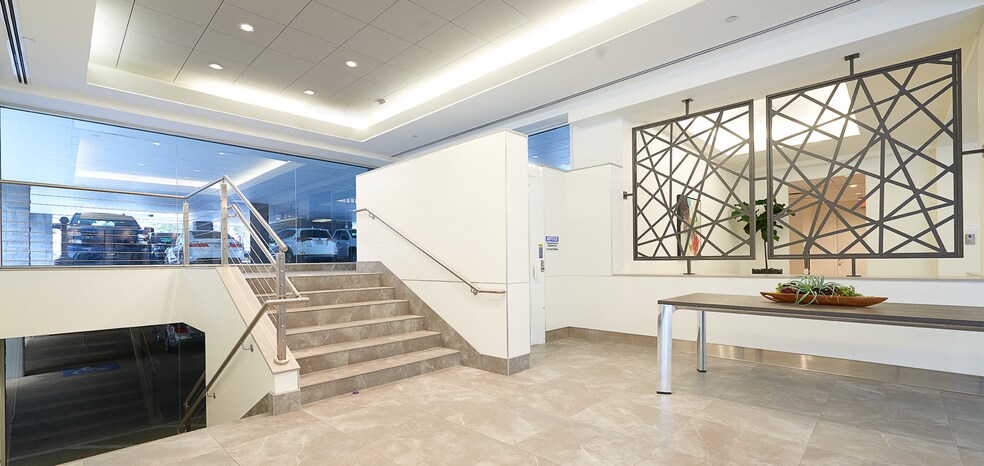 More Photos Of 3333 Welborn St, Dallas Office For Lease