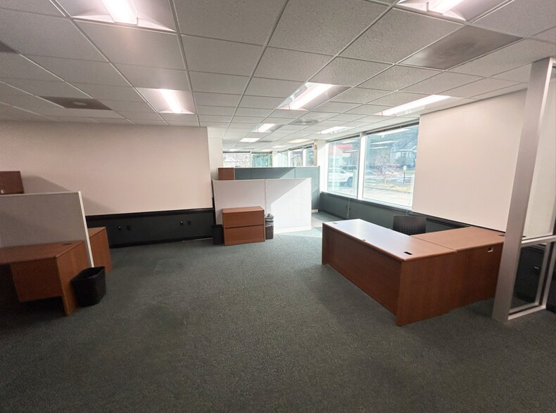 More Photos Of 790 Pershing Rd, Raleigh Office For Lease