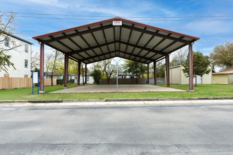More Photos Of 726 Arthur St, San Antonio Multifamily For Sale